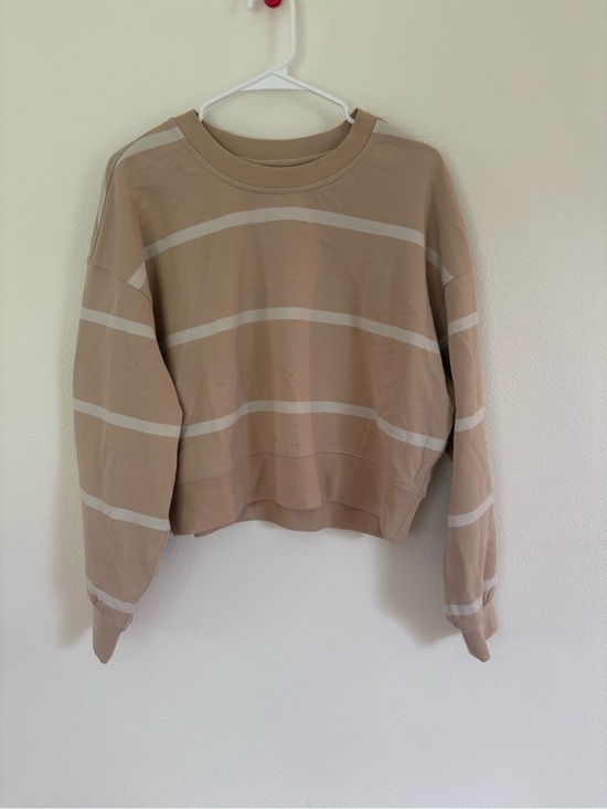 lululemon athletica Tops - Lululemon Athletica Perfectly Oversized Crew Stiped Sweatshirt Beige & White